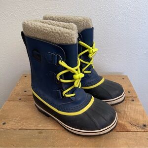 Sorel Winter Boots Size 3